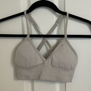 Lululemon greyish lavender tank